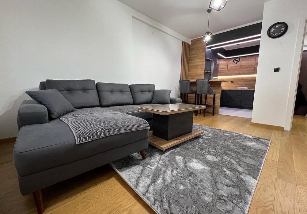 Stan Na Dan Viktor-Lukavica Apartment Sarajevo Luaran gambar