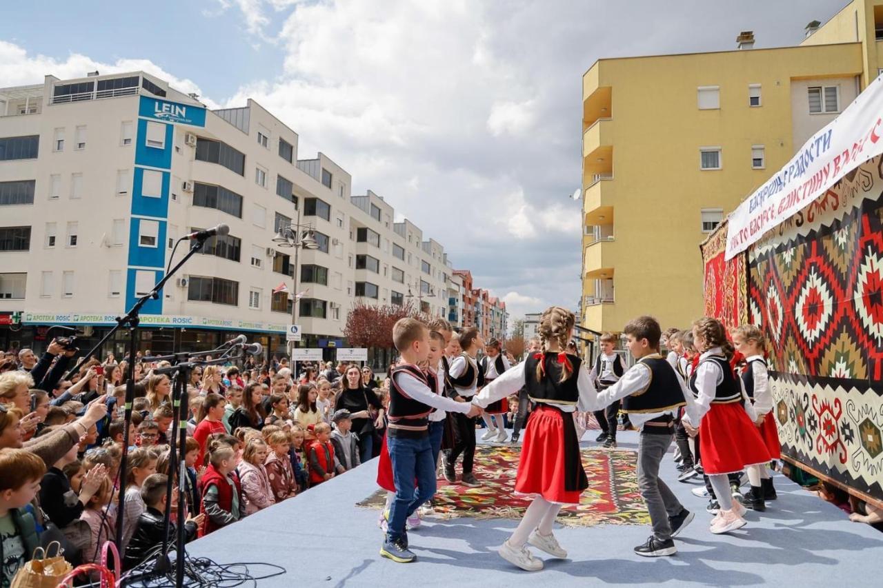 Stan Na Dan Viktor-Lukavica Apartment Sarajevo Luaran gambar